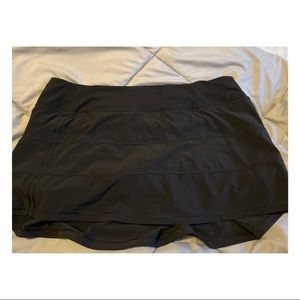 Lululemon pace rival skirt